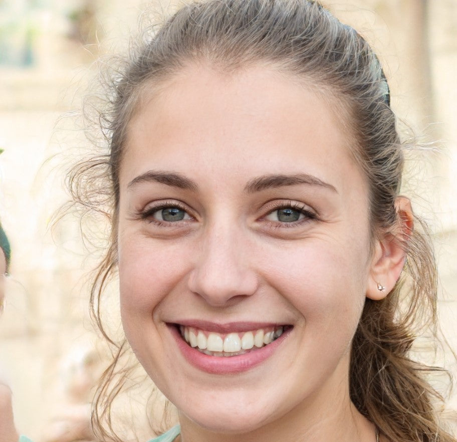 <strong>Laura G.</strong> Sevilla