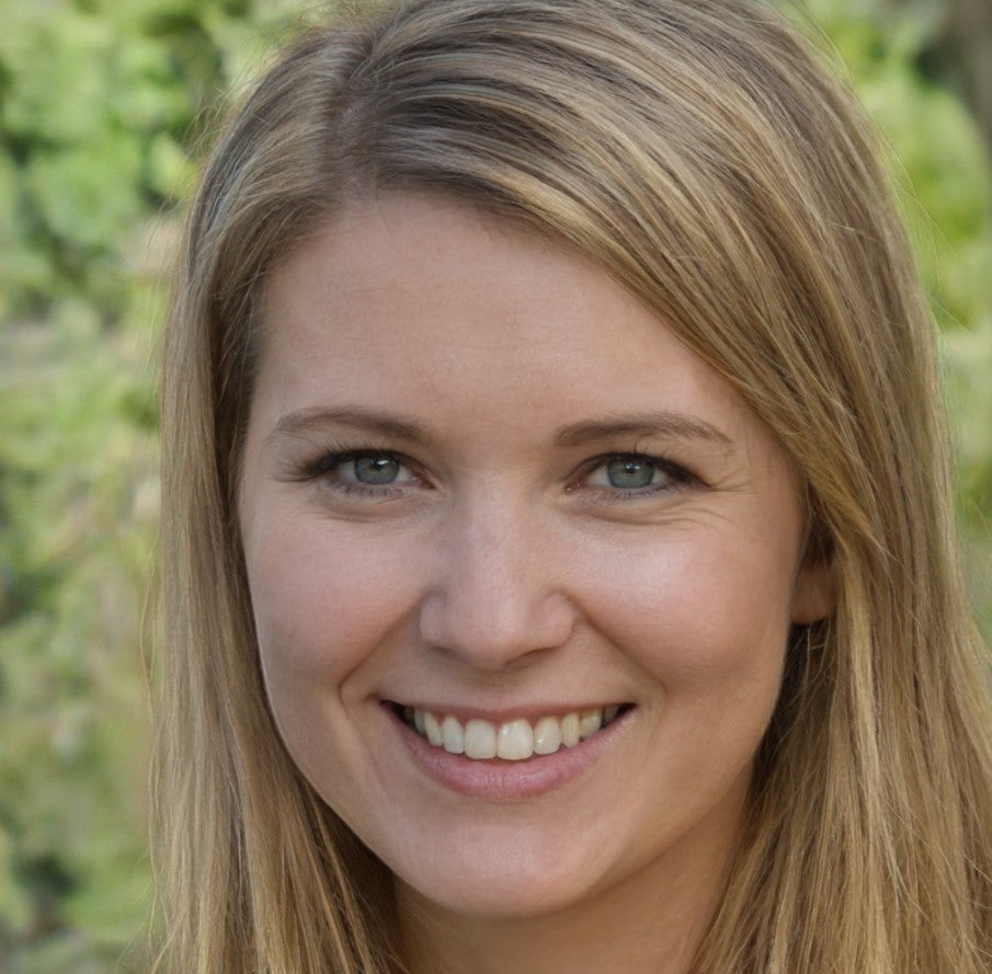 <strong>Laura G.</strong> Sevilla